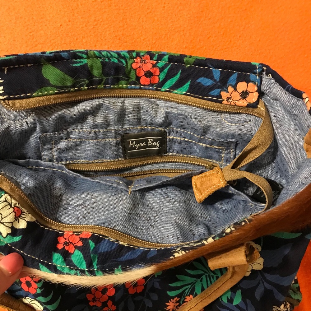 Myra purse